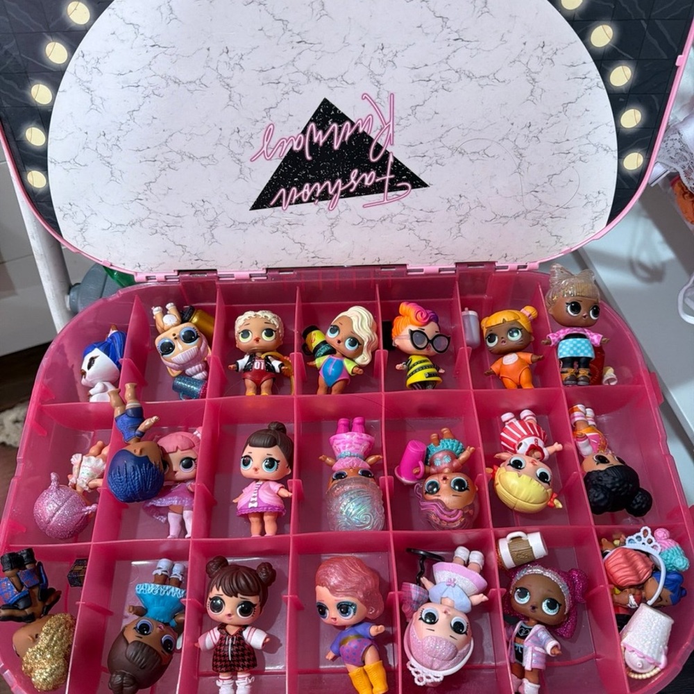 Lol Pink Doll Storage Case with Assorted Dolls